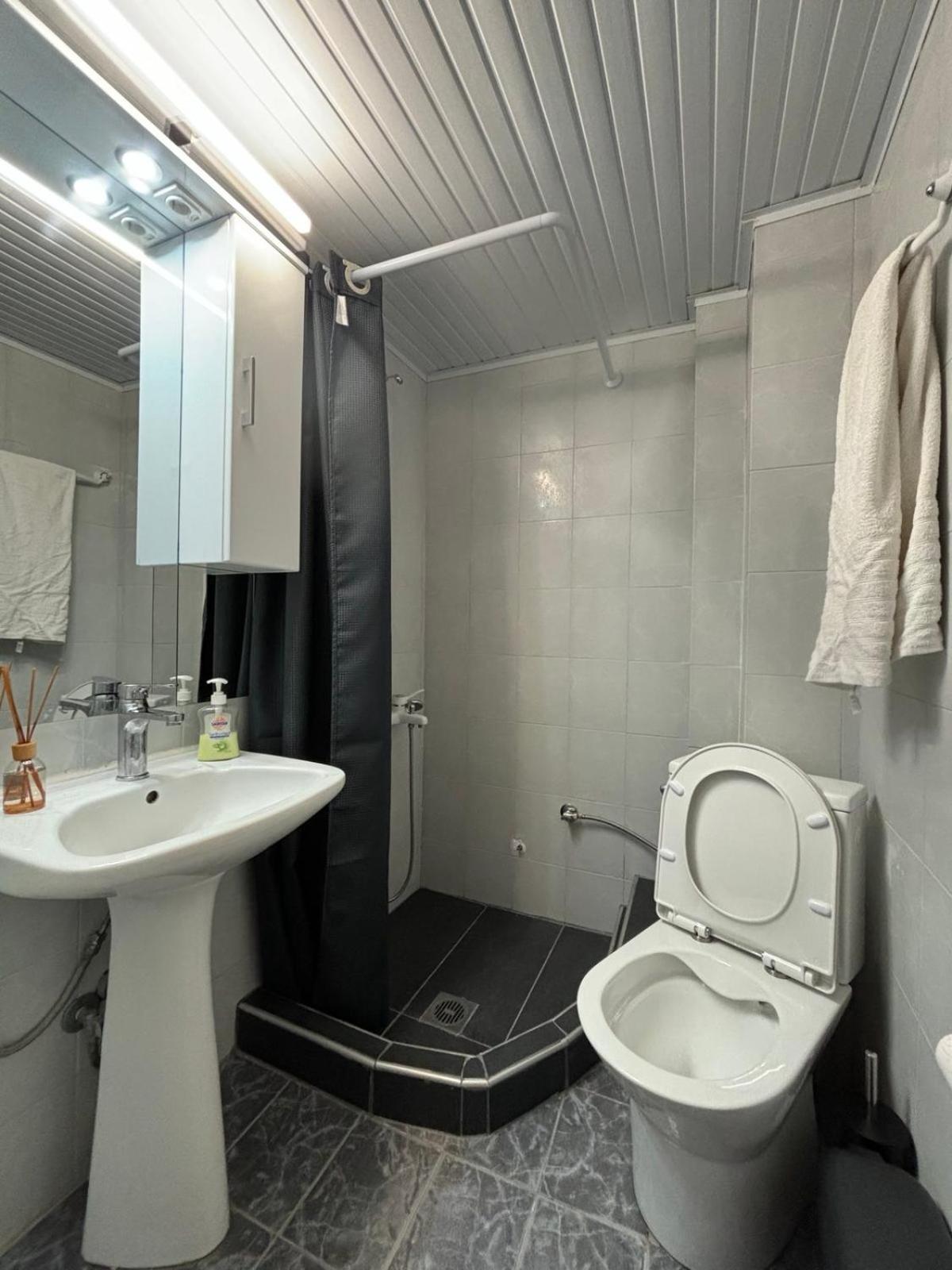 Jimmy'S Rooms Nea Potidea Екстер'єр фото